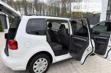 Мінівен Volkswagen Touran 2010 в Ковелі