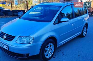 Мінівен Volkswagen Touran 2005 в Кам'янець-Подільському