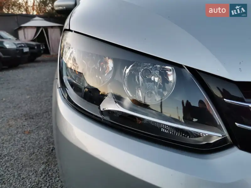 Volkswagen Touran 2014