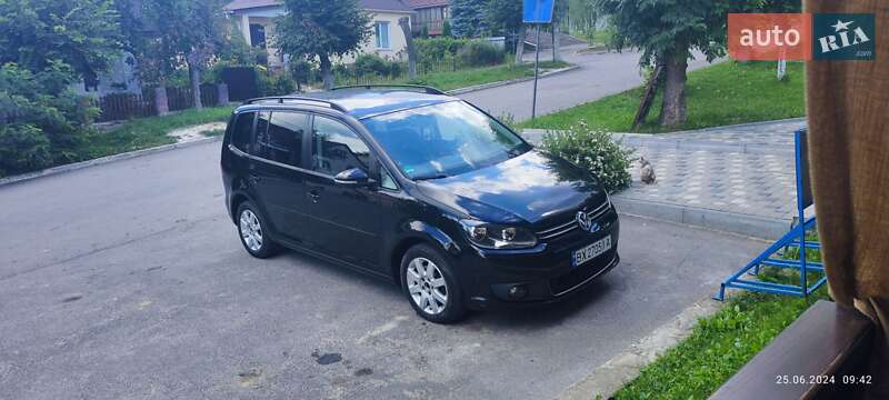 Volkswagen Touran 2014