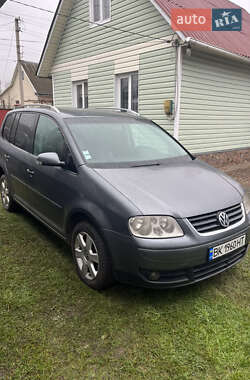 Мінівен Volkswagen Touran 2003 в Чигирину