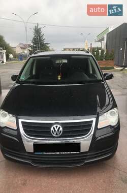 Минивэн Volkswagen Touran 2007 в Коломые