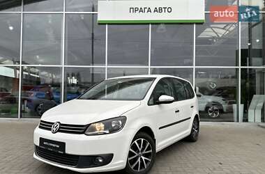 Мінівен Volkswagen Touran 2012 в Києві