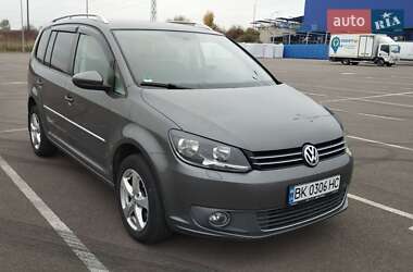 Volkswagen Touran 2010