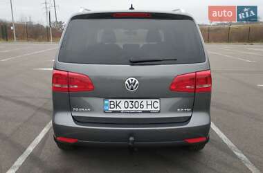 Минивэн Volkswagen Touran 2010 в Ровно