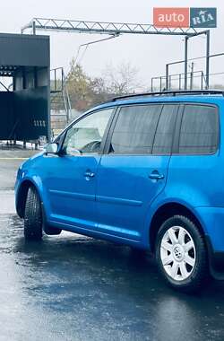 Мінівен Volkswagen Touran 2004 в Жашківу