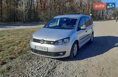 Мінівен Volkswagen Touran 2010 в Умані