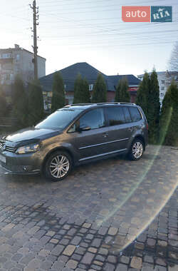 Минивэн Volkswagen Touran 2010 в Кагарлыке