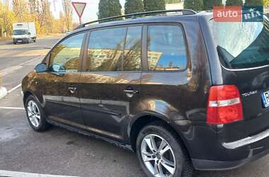 Минивэн Volkswagen Touran 2004 в Киеве