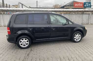 Минивэн Volkswagen Touran 2004 в Житомире