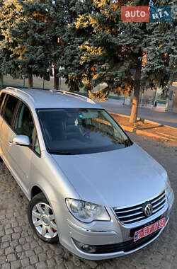 Мінівен Volkswagen Touran 2009 в Кропивницькому