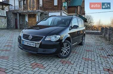 Мінівен Volkswagen Touran 2007 в Косові