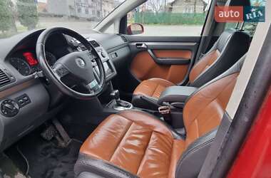 Минивэн Volkswagen Touran 2007 в 