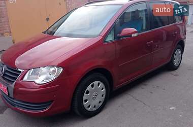 Минивэн Volkswagen Touran 2008 в Полтаве