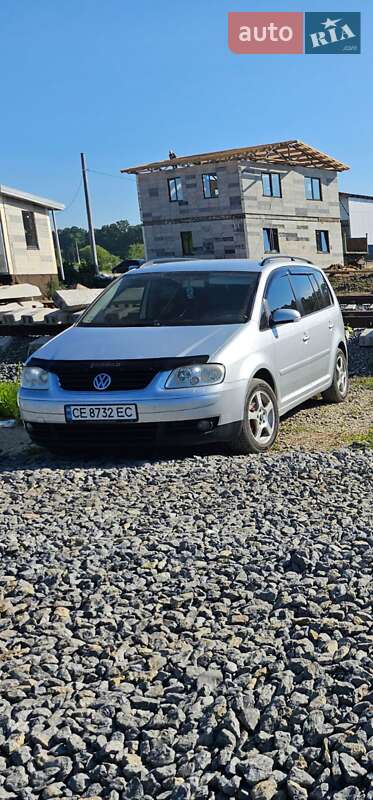 Volkswagen Touran 2004