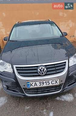 Минивэн Volkswagen Touran 2007 в Киеве