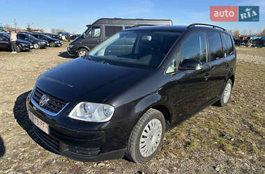 Минивэн Volkswagen Touran 2006 в Калуше