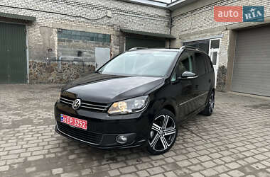 Минивэн Volkswagen Touran 2011 в Киеве