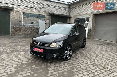 Volkswagen Touran 2011