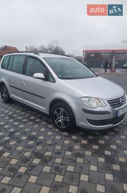 Мінівен Volkswagen Touran 2007 в Полтаві