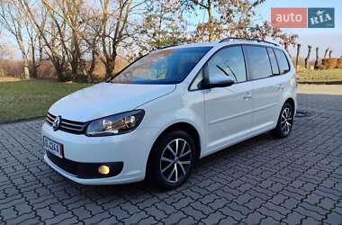 Минивэн Volkswagen Touran 2012 в Черновцах