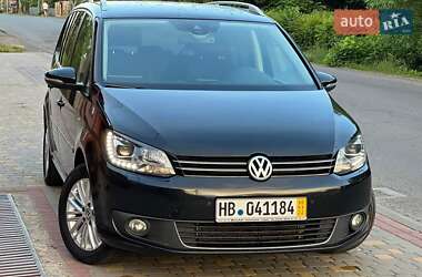 Volkswagen Touran 2015