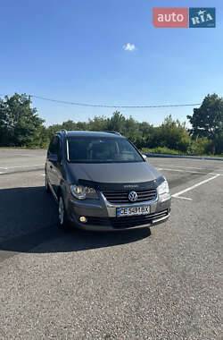 Минивэн Volkswagen Touran 2007 в Черновцах