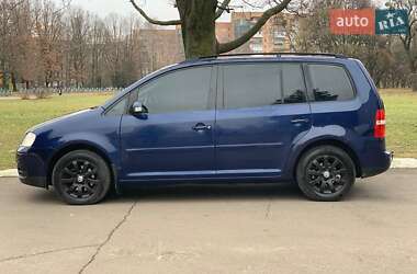 Мінівен Volkswagen Touran 2003 в Рівному