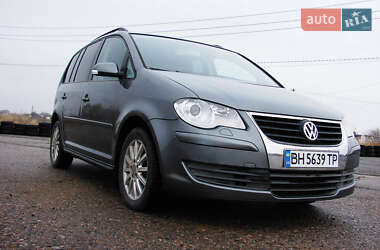 Мінівен Volkswagen Touran 2007 в Одесі