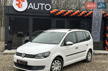 Volkswagen Touran 2011