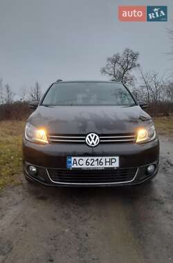 Мінівен Volkswagen Touran 2013 в Рівному