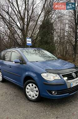 Мінівен Volkswagen Touran 2007 в Івано-Франківську