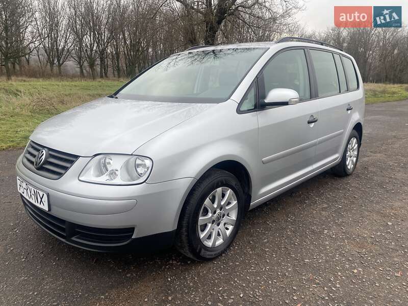 Мінівен Volkswagen Touran 2005 в Вінниці