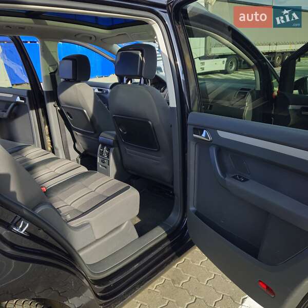 Минивэн Volkswagen Touran 2012 в Ивано-Франковске