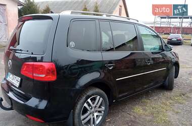 Минивэн Volkswagen Touran 2013 в Луцке