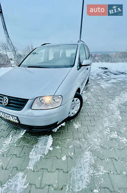 Минивэн Volkswagen Touran 2004 в Львове