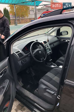 Минивэн Volkswagen Touran 2008 в Ровно