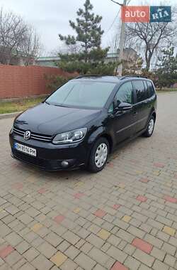 Минивэн Volkswagen Touran 2011 в Измаиле