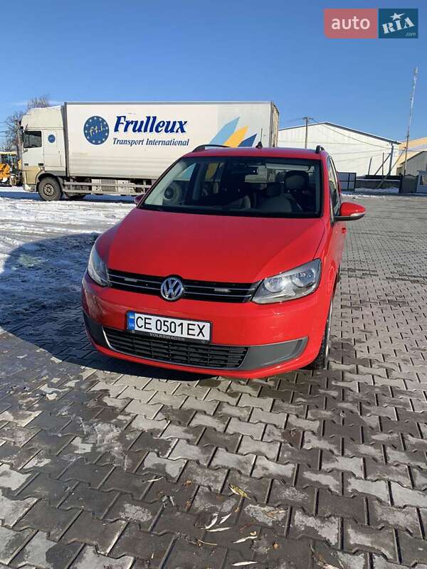 Минивэн Volkswagen Touran 2015 в Черновцах