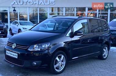 Volkswagen Touran 2011