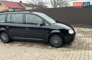 Мінівен Volkswagen Touran 2006 в Мукачевому