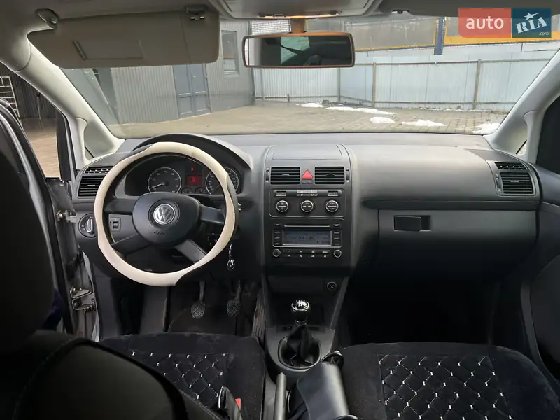 Volkswagen Touran 2005