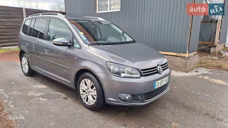 Минивэн Volkswagen Touran 2013 в Киеве