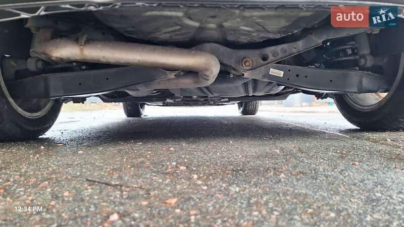 Минивэн Volkswagen Touran 2013 в Киеве