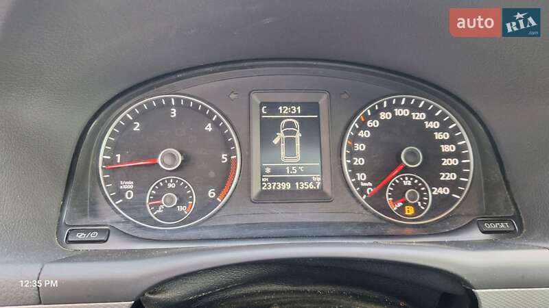 Минивэн Volkswagen Touran 2013 в Киеве