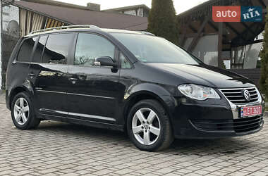 Мінівен Volkswagen Touran 2009 в Івано-Франківську