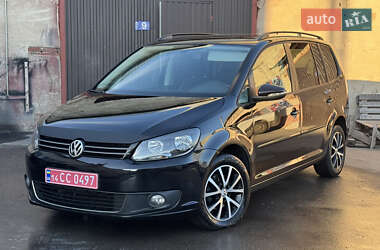 Мінівен Volkswagen Touran 2010 в Калуші