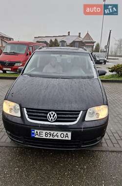 Мінівен Volkswagen Touran 2005 в Ужгороді