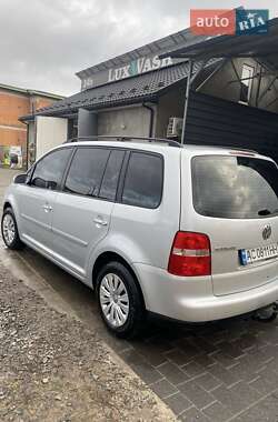 Мінівен Volkswagen Touran 2004 в Камені-Каширському