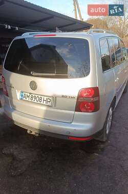 Минивэн Volkswagen Touran 2008 в Олевске